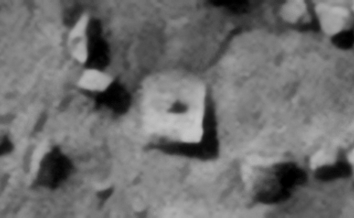 Click for larger image at actual size 1:1 scale