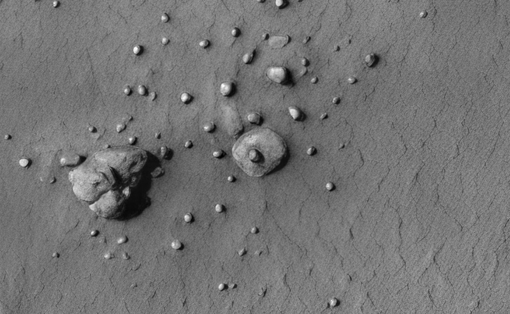 Close-up view (click for larger image at actual size 1:1 scale)