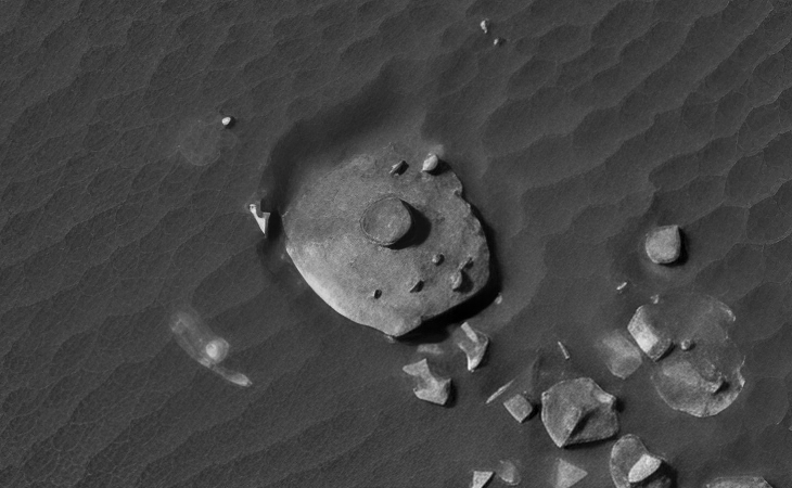 Zoomed-in view (click for larger image at actual size 1:1 scale)