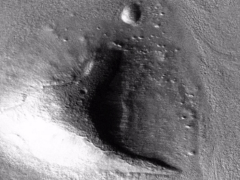 Large-scale mining operation on Martian surface