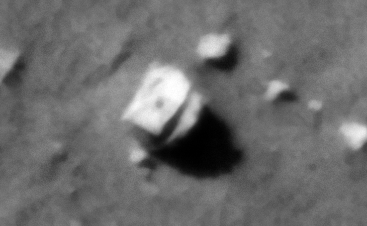 Could this be some type of hatch or wrecked craft?